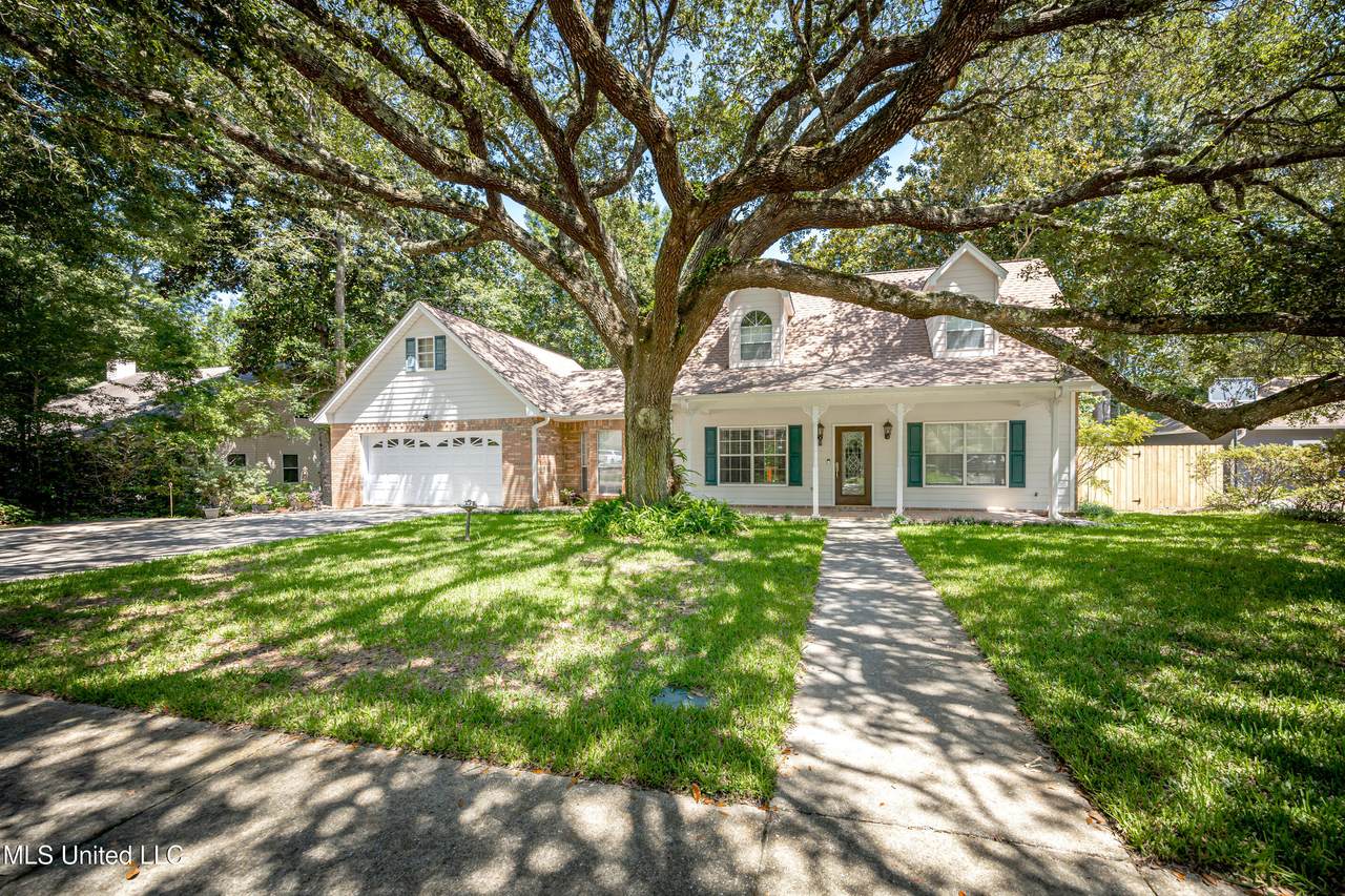 3607 Magnolia Bayou Circle - Photo 1