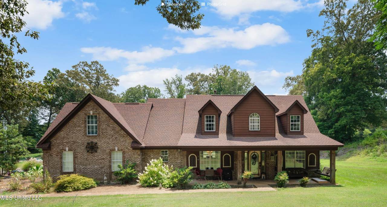 6193 Nesbit Road - Photo 1