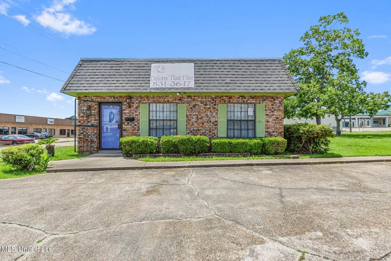 12001 Mobile Avenue - Photo 1