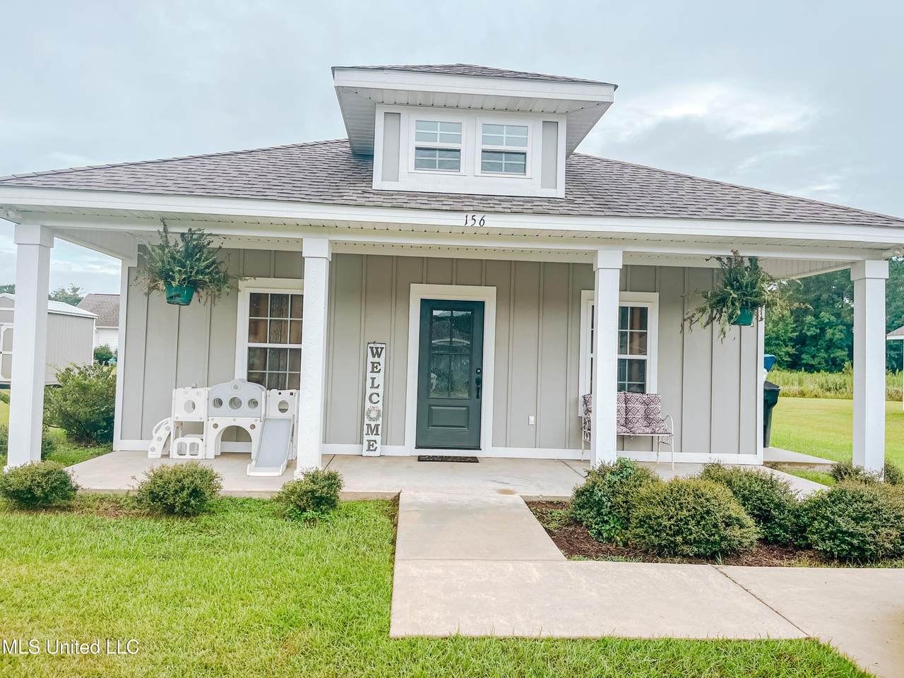 156 Ridge Lane - Photo 1