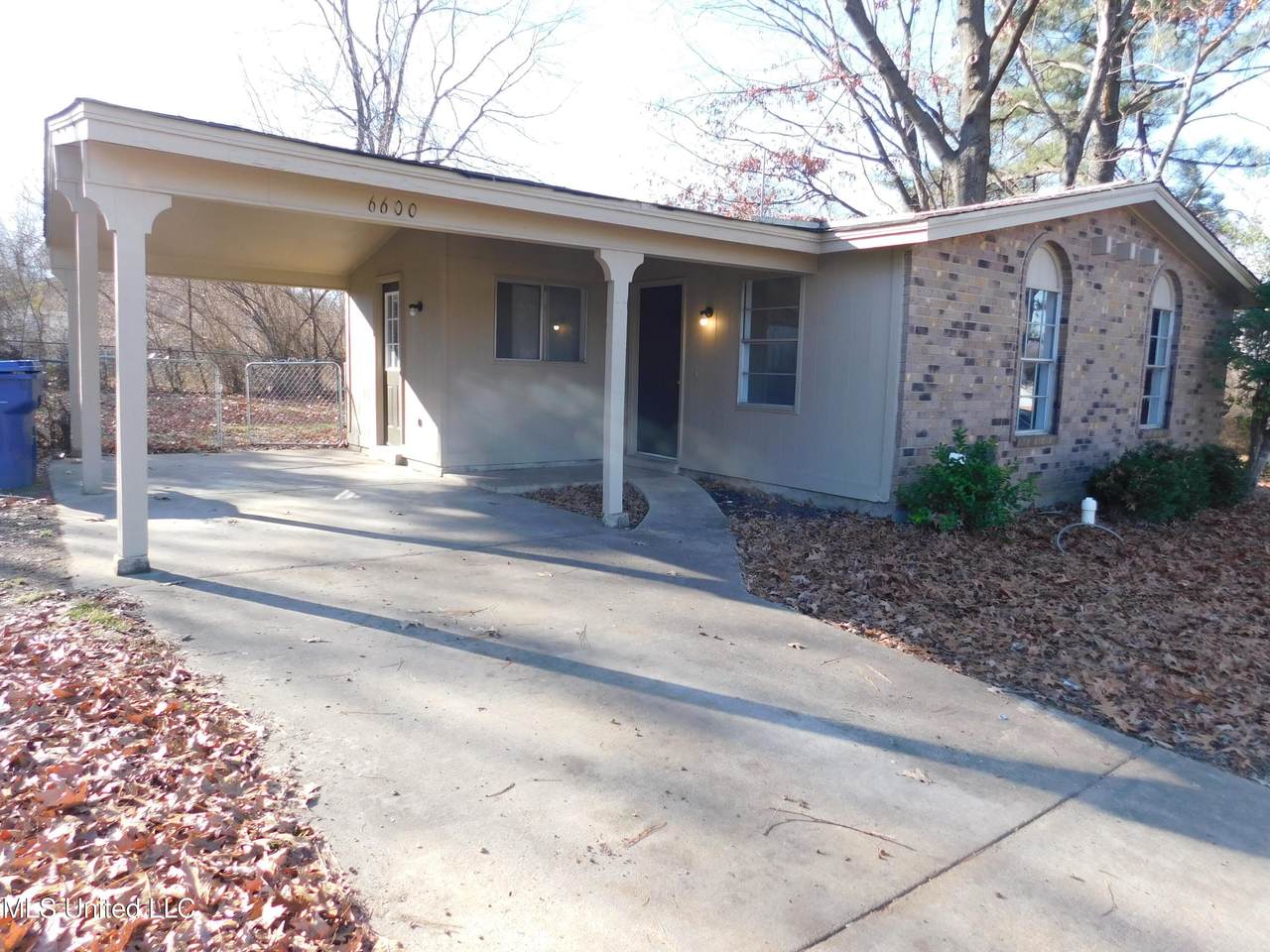 6600 Embassy Circle - Photo 1