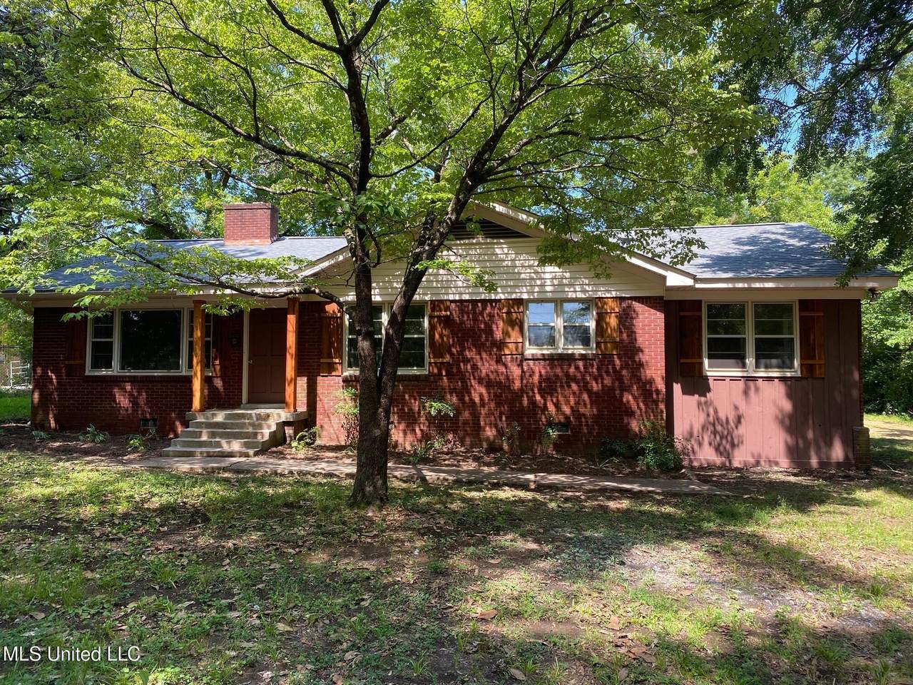 4605 Highway 51 - Photo 1