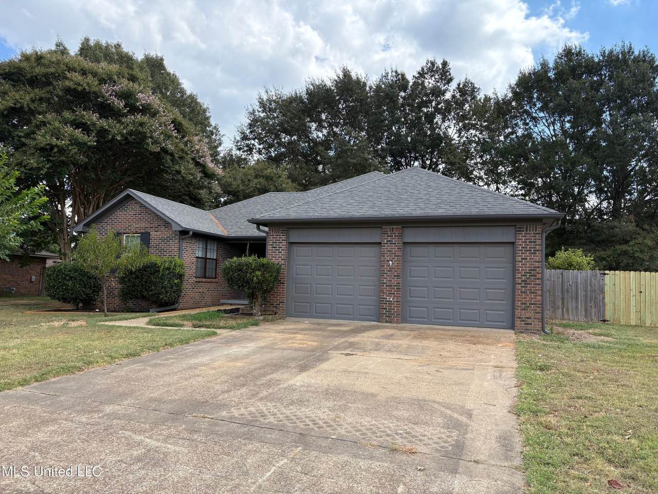 120 Parkway Street - Photo 1