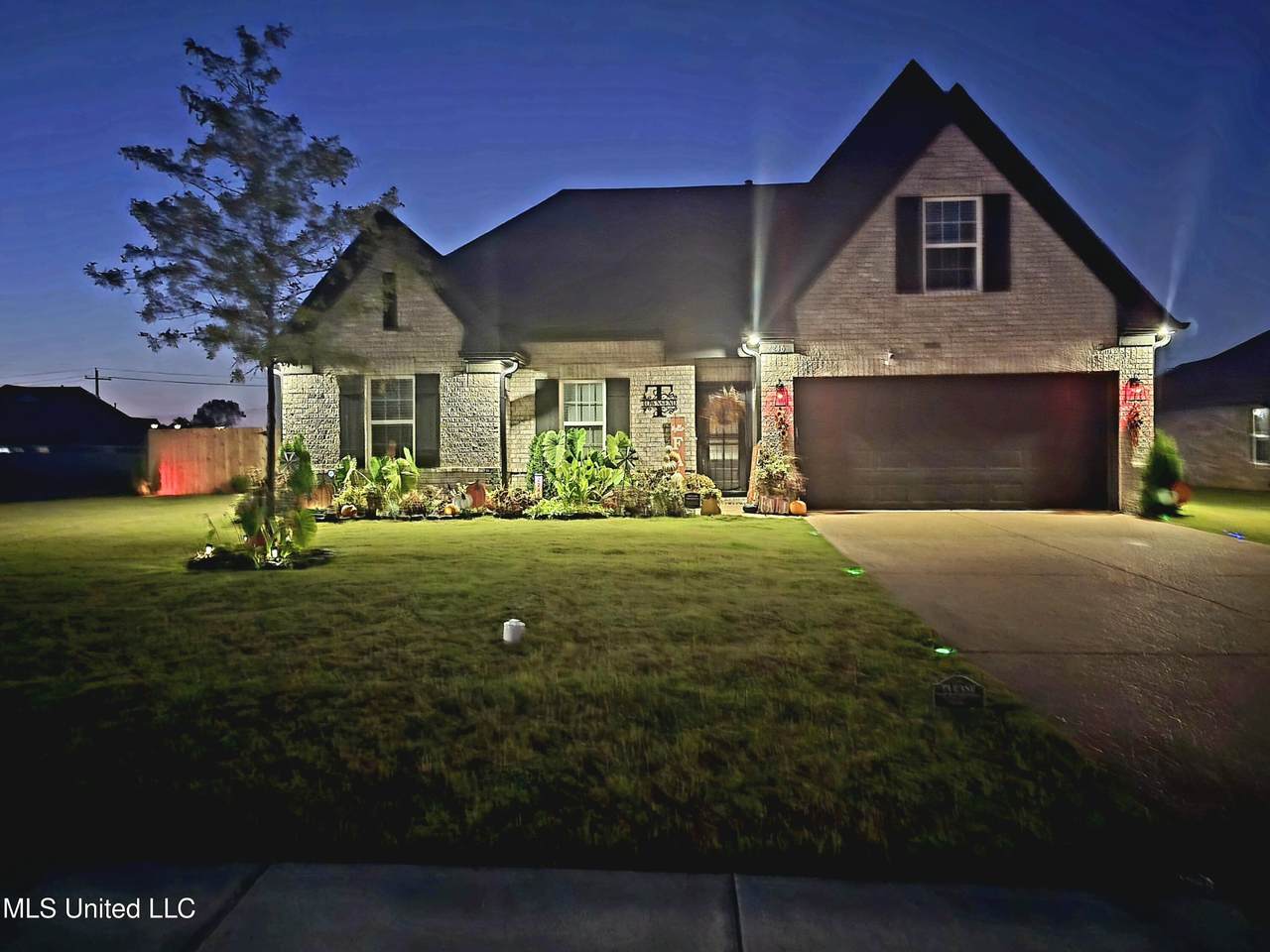 2246 Metcalf Way - Photo 1