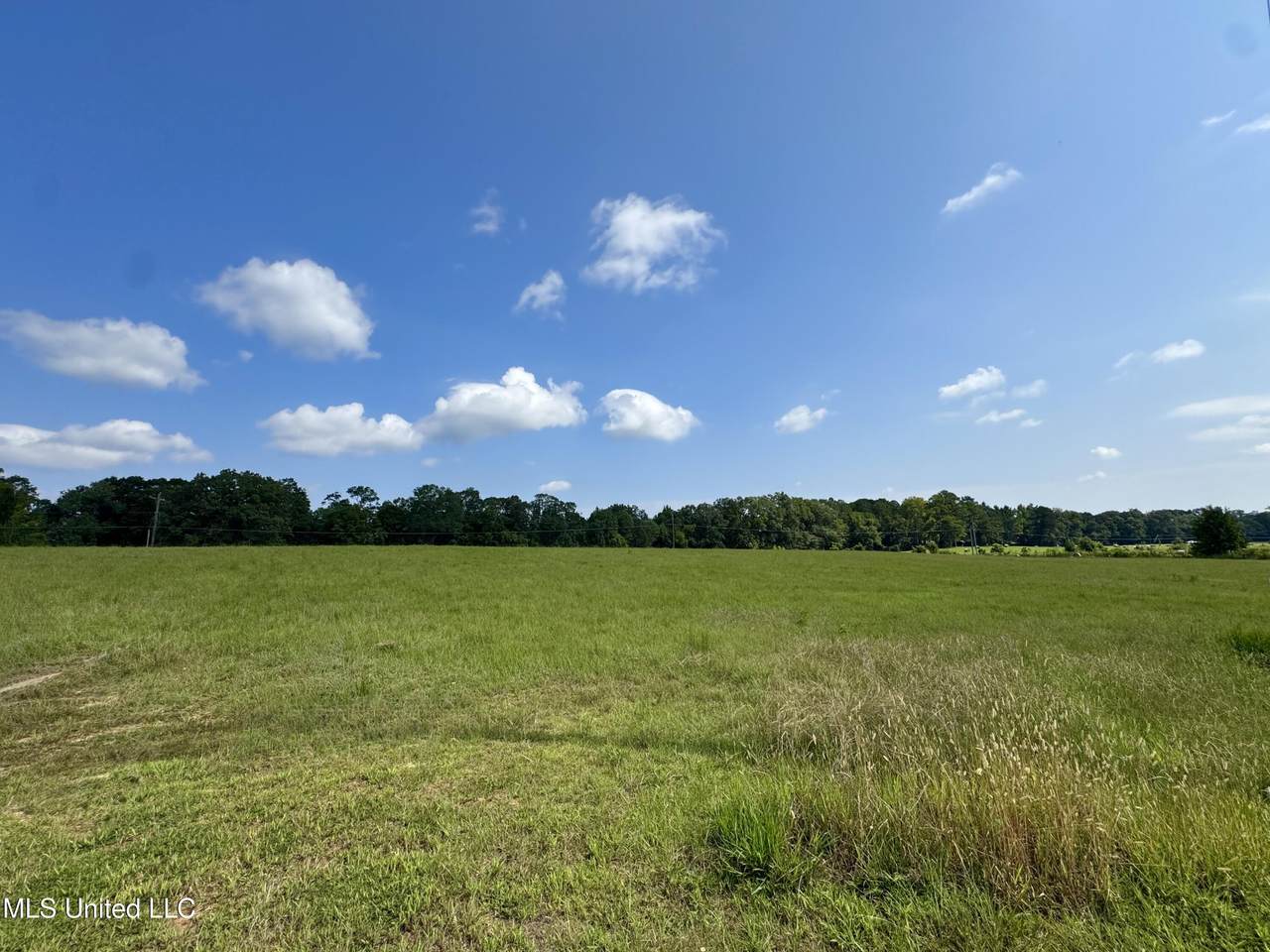 https://bt-photos.global.ssl.fastly.net/united/1280_boomver_1_4124555-2.jpg