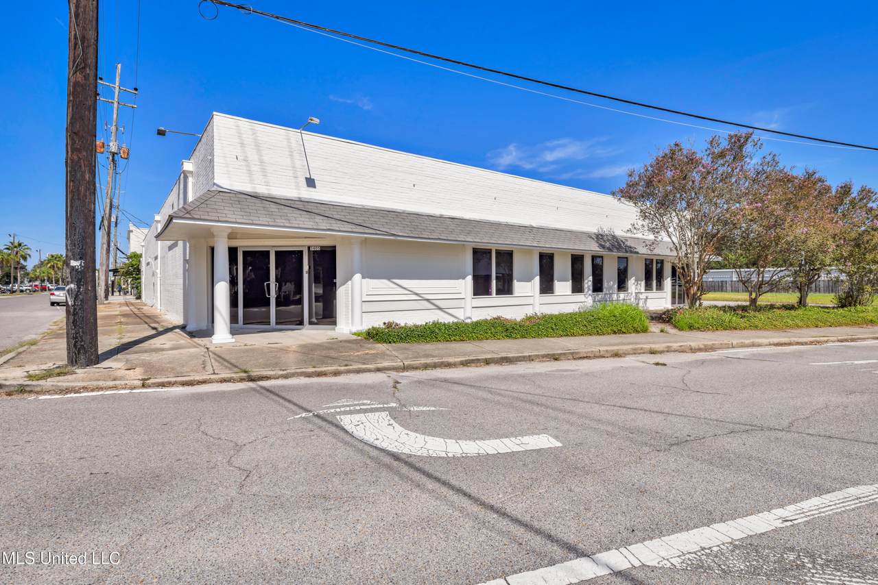 3405 Pascagoula Street - Photo 1