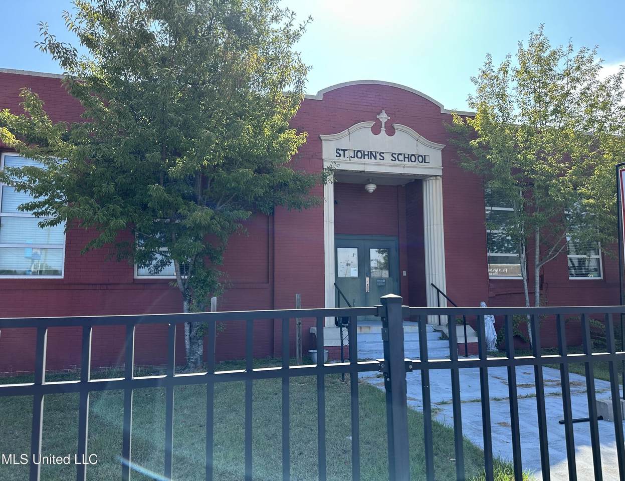 2415 17th Street - Photo 1