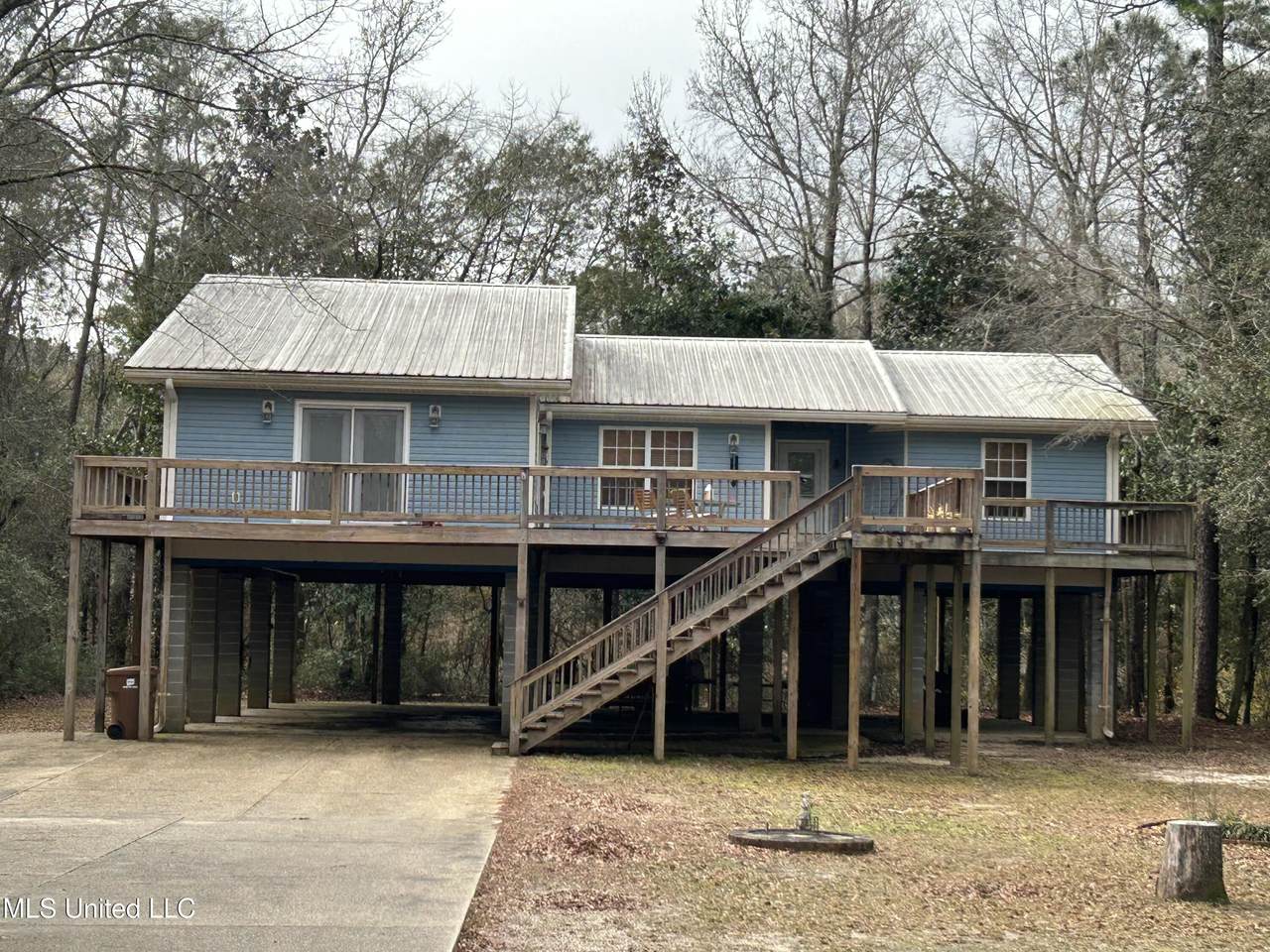 4155 Tux River Circle - Photo 1