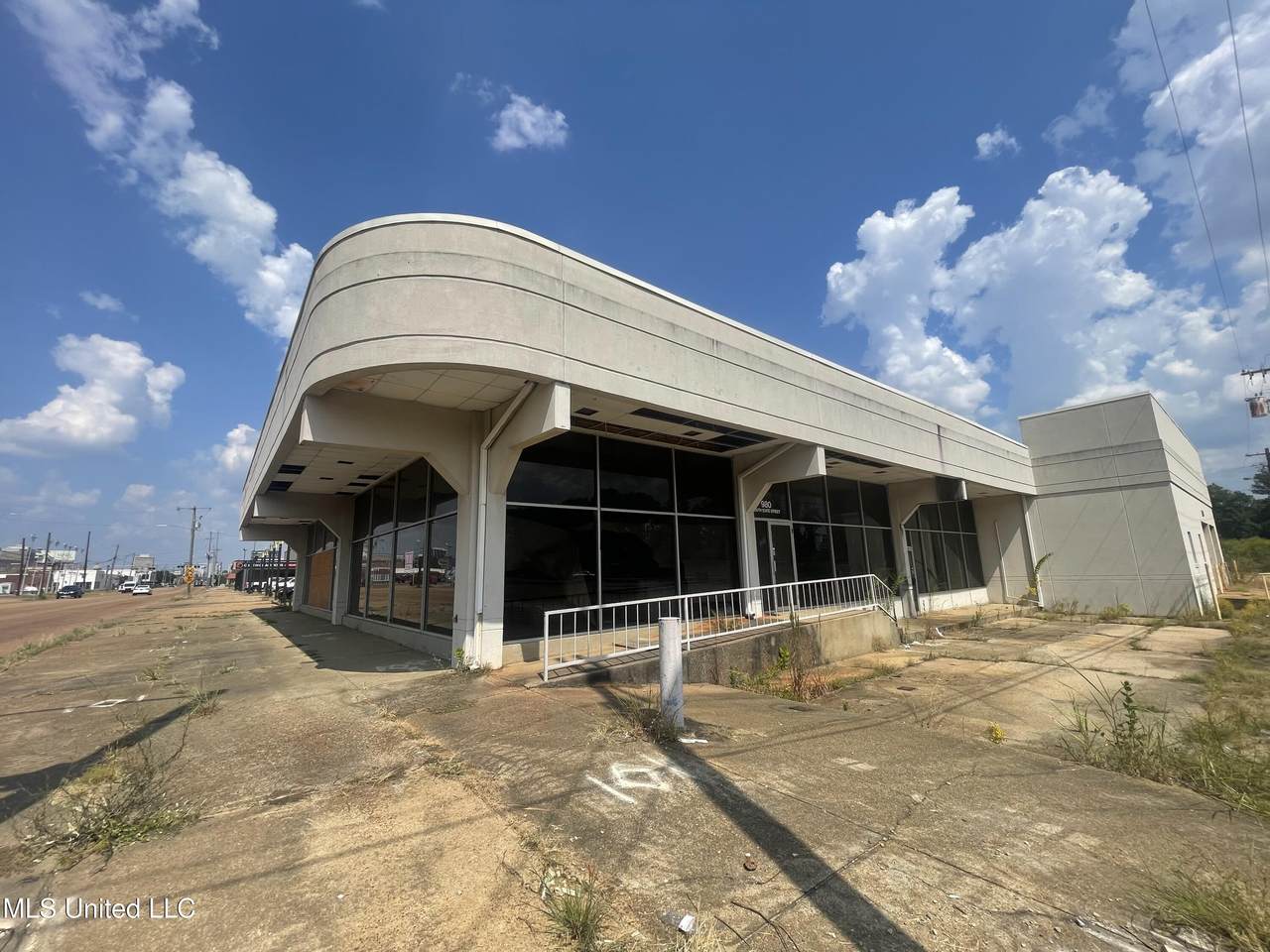 980 State Street - Photo 1