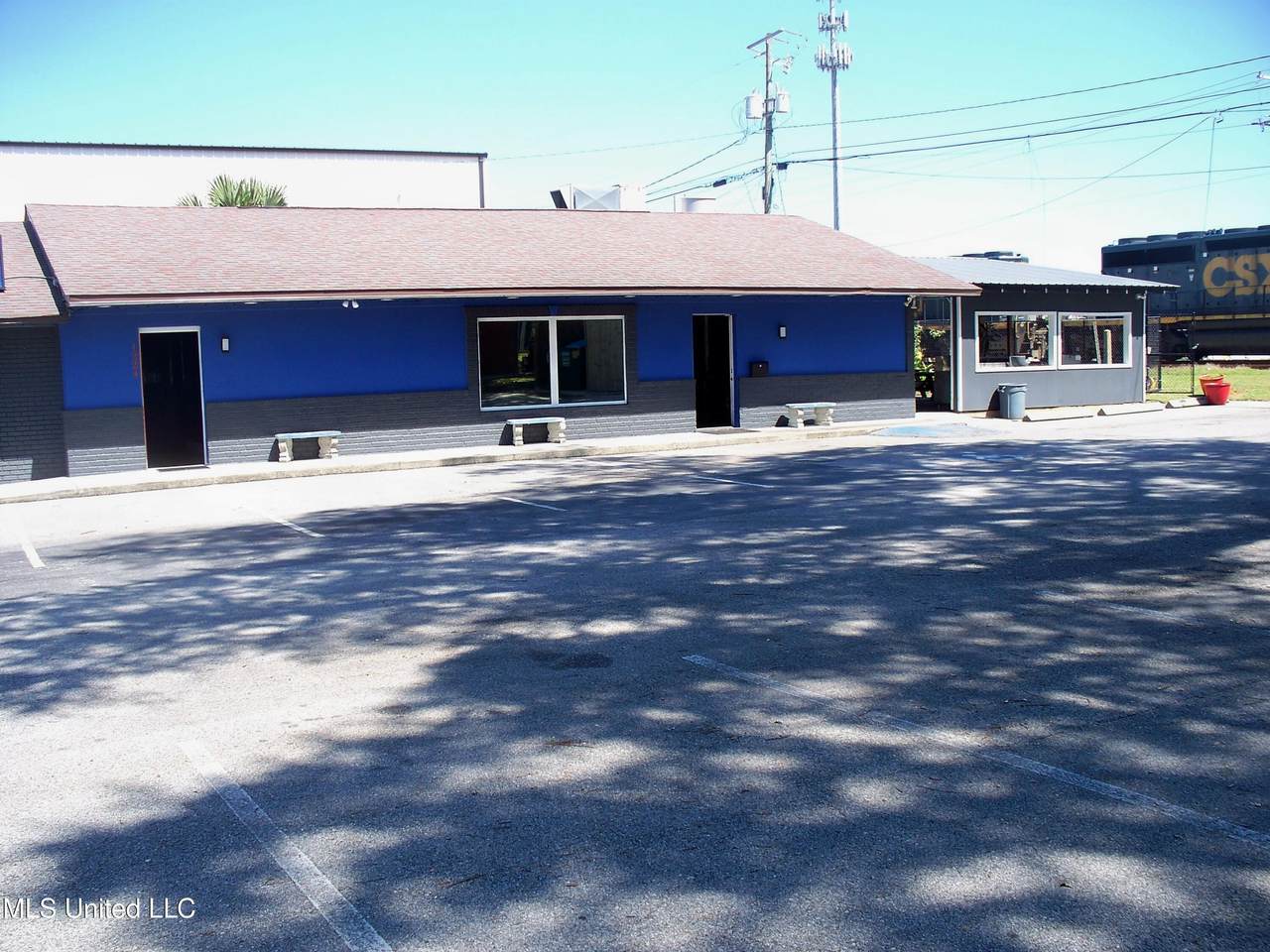 1224 Bienville Boulevard - Photo 1