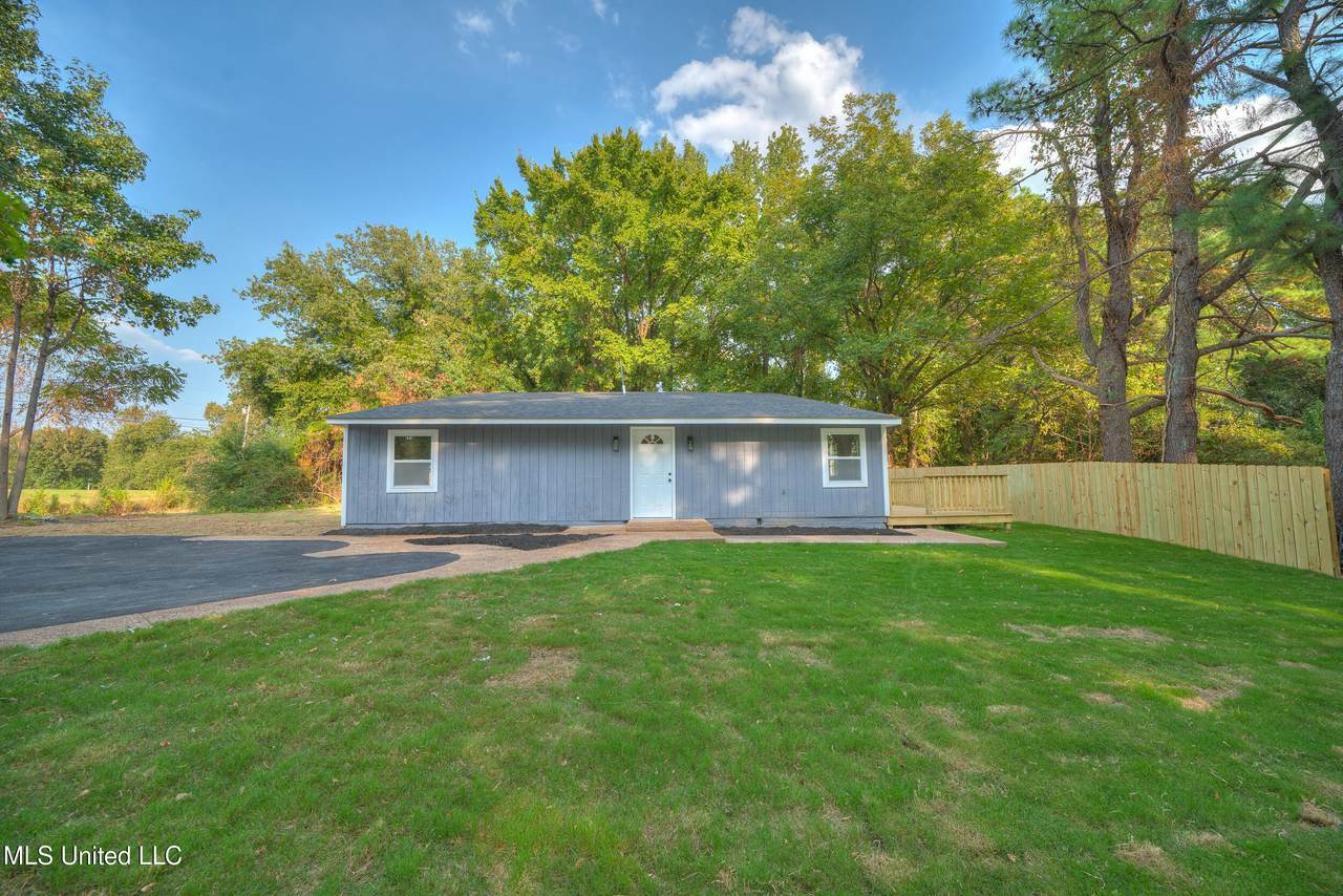 2835 Plum Point Rd Road - Photo 1