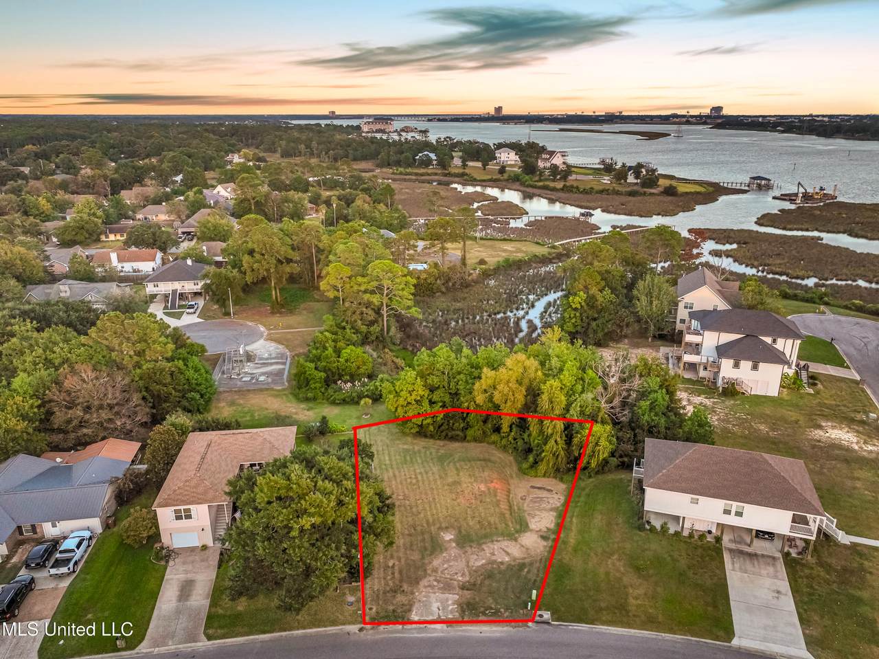 1931 Bayside Drive - Photo 1