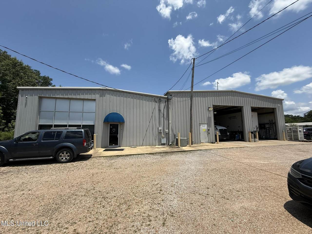 251 Yandell Road - Photo 1