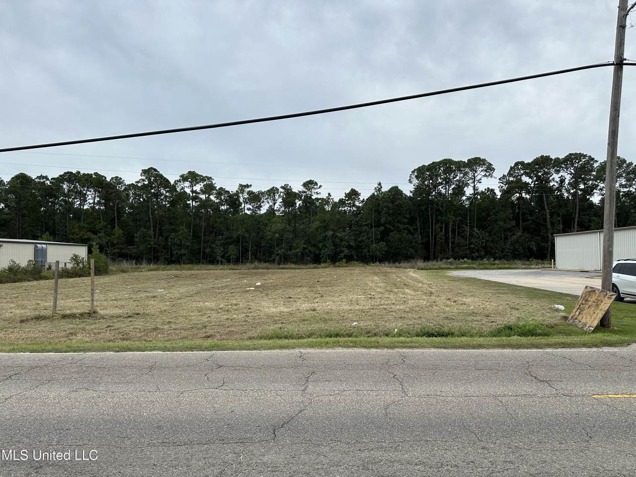 14455 Cresote Road - Photo 1