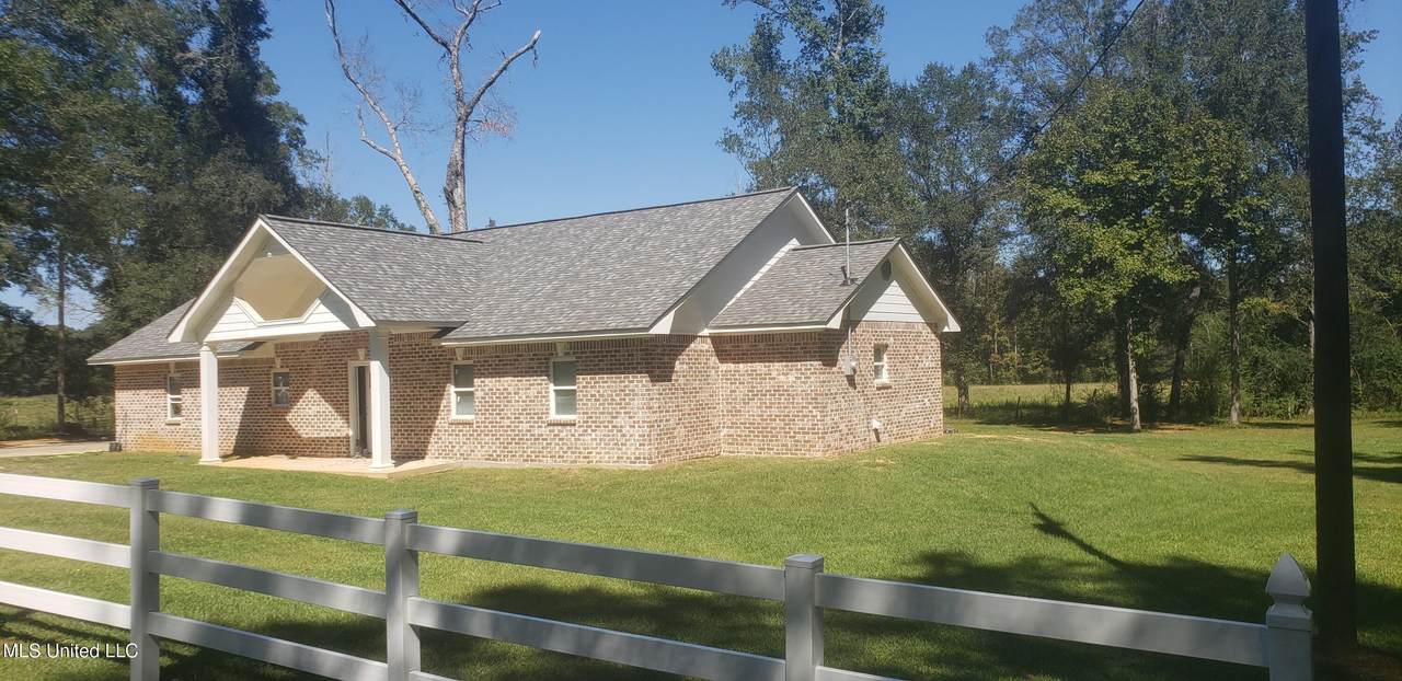 2096 Topisaw Road - Photo 1