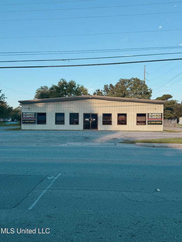 3019 Chicot Street - Photo 1