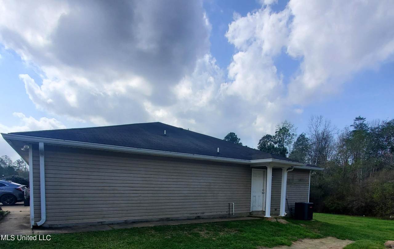 4 Ivy Cove - Photo 1