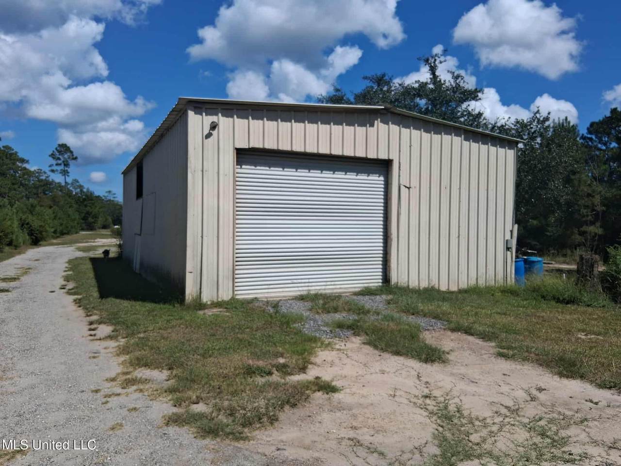 5010 Glenda Road - Photo 1