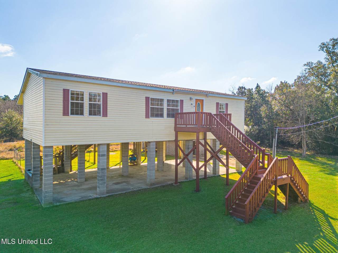 4170 Thirty Ninth Street - Photo 1