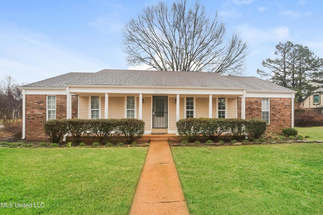 7592 Millbridge Drive - Photo 1