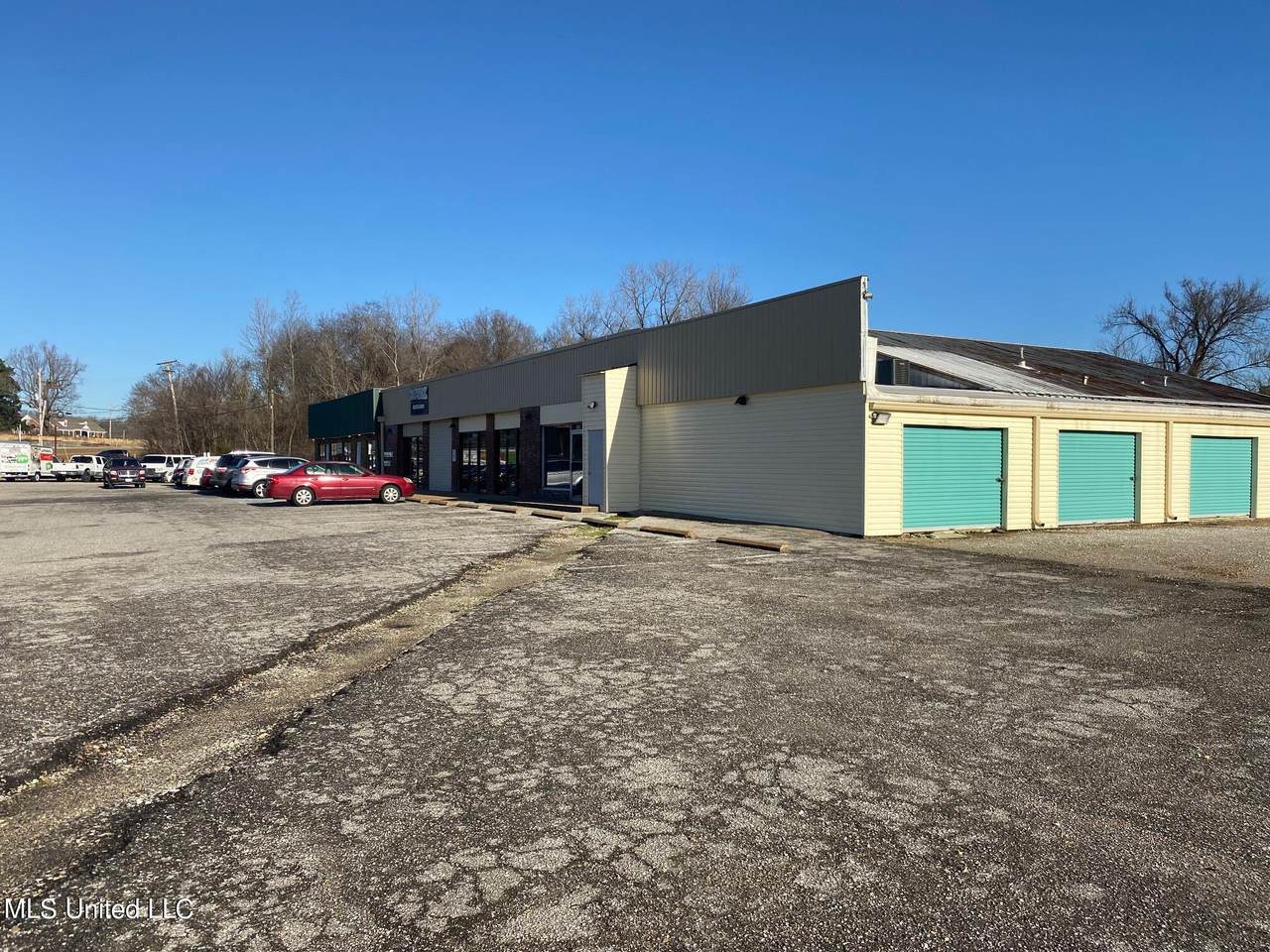 9200 Us-51 - Photo 1