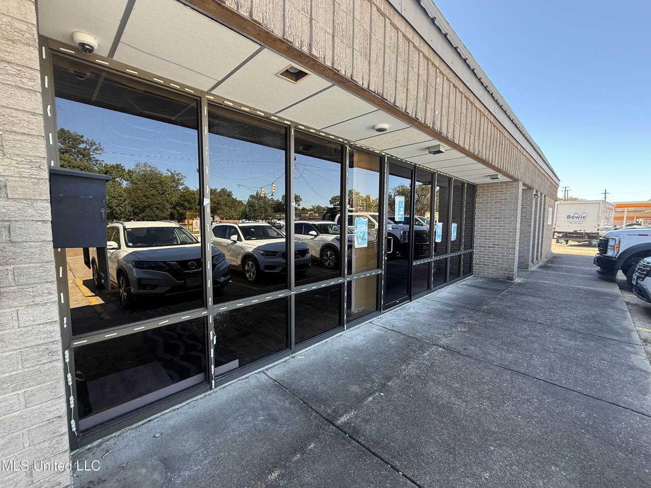 100 Claiborne Avenue - Photo 1