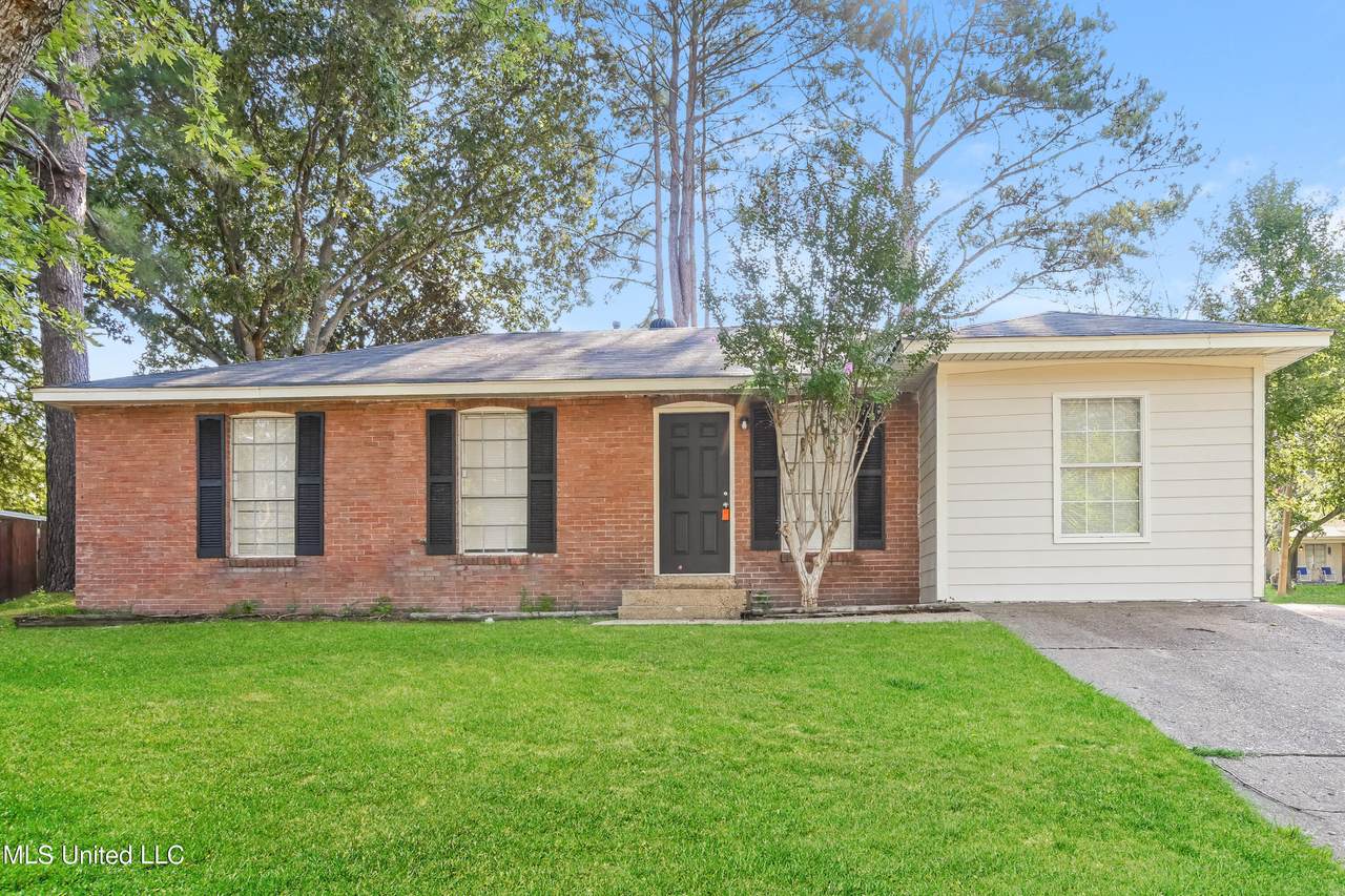 6760 Camelot Road - Photo 1