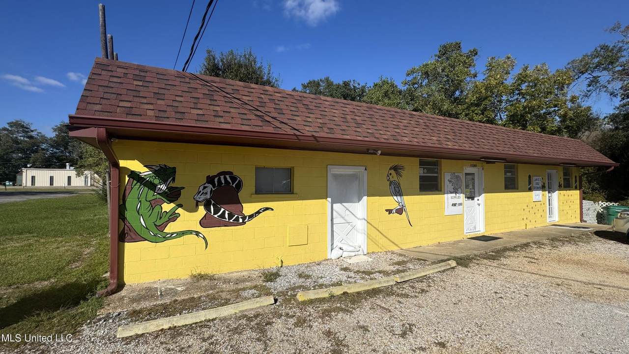 15380 5th Street - Photo 1