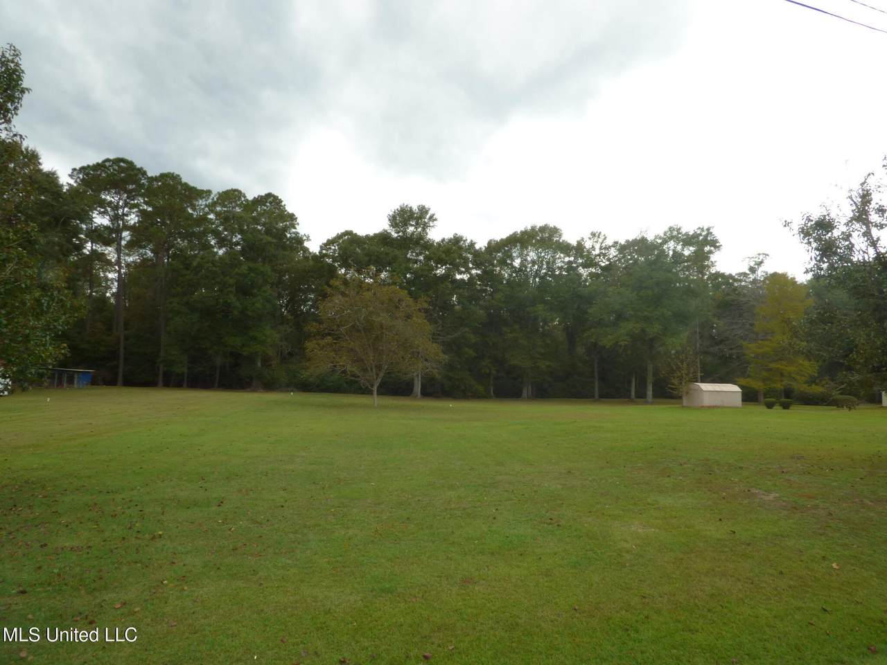 501a Commanche Drive - Photo 1