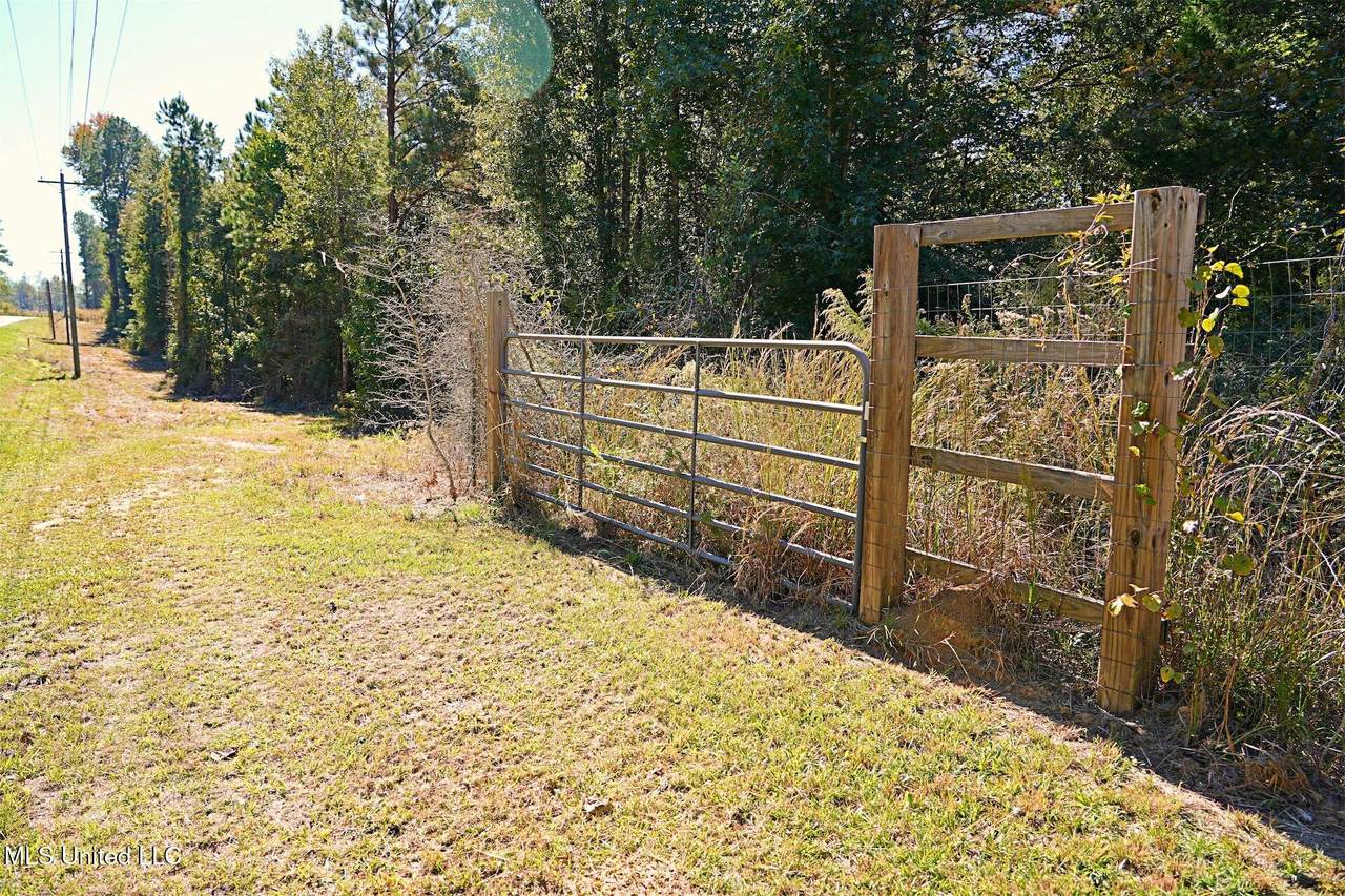 https://bt-photos.global.ssl.fastly.net/united/1280_boomver_1_4130677-2.jpg