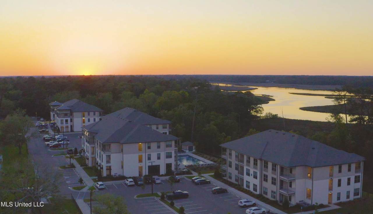 2501 Bienville Boulevard - Photo 1