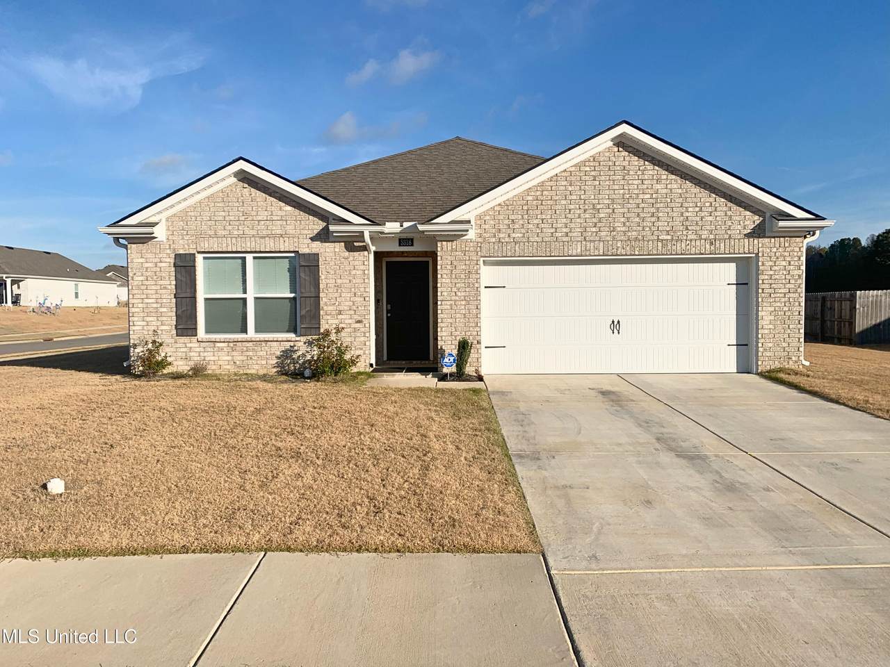 5318 Alpine Drive - Photo 1