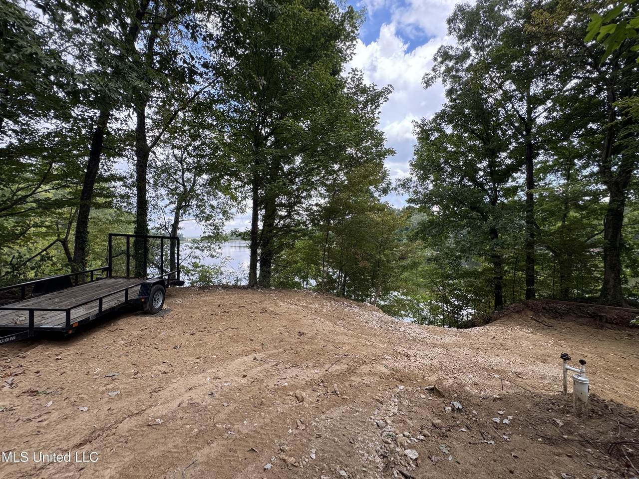 3090 Hickory Drive - Photo 1