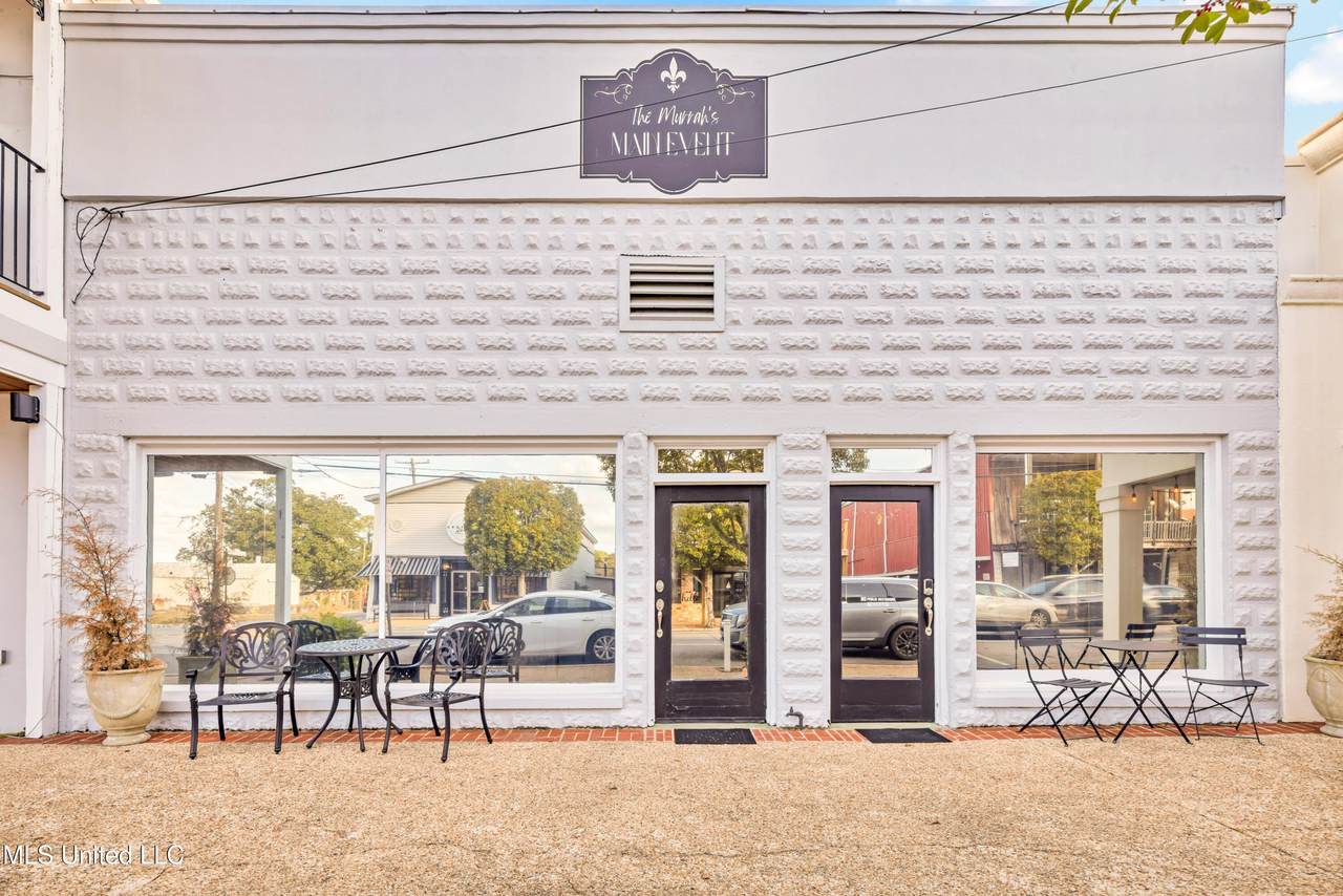 5191 Main Street - Photo 1