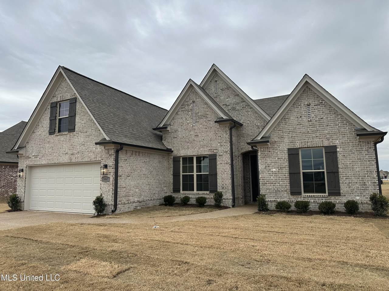 3067 School Loop Road - Photo 1