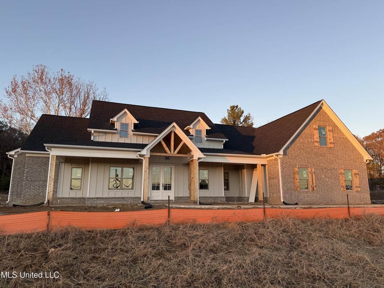 2382 Lauren Way - Photo 1