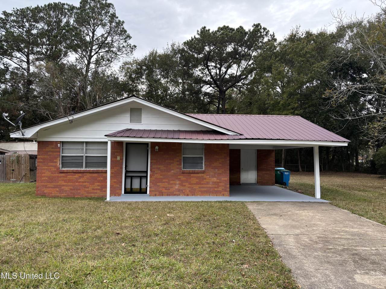 100 Morris Noble Road - Photo 1