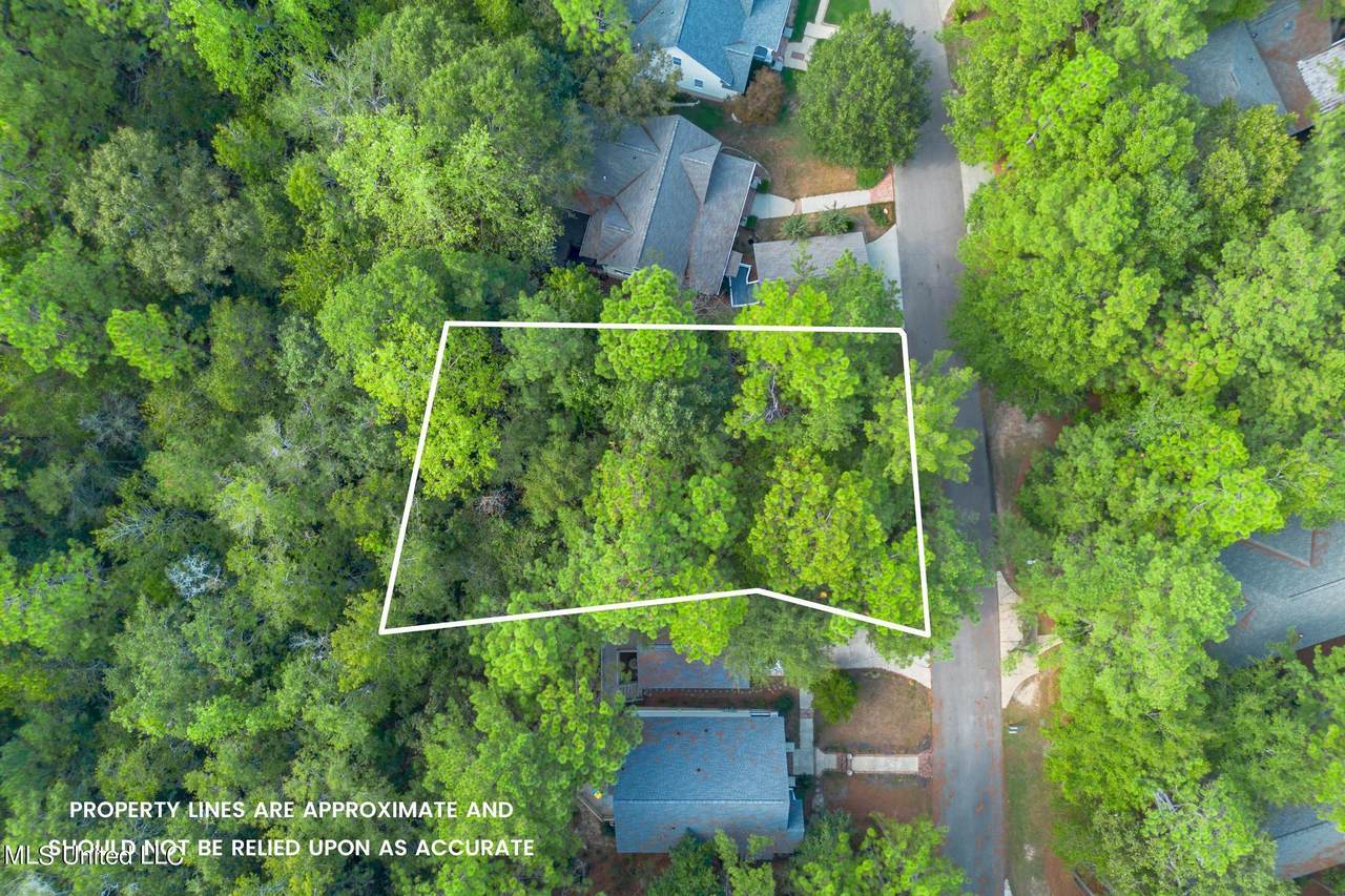 5 Stoneridge North - Photo 1