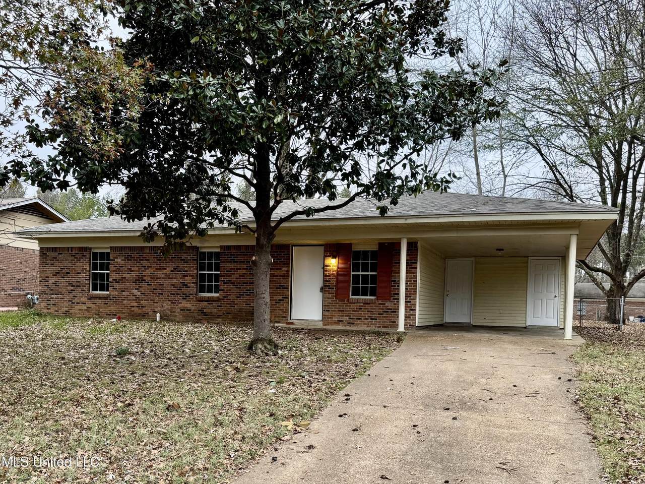 5074 Fleetwood Cove - Photo 1