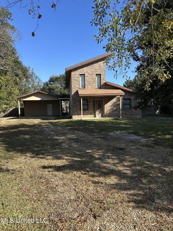 731 Nicholson Avenue - Photo 1