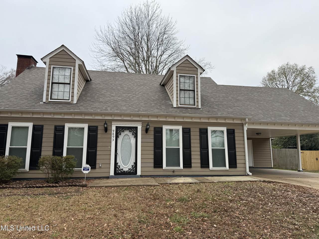 9893 Cherokee Drive - Photo 1