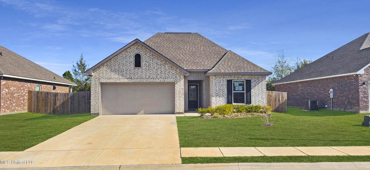 15302 Percy Street - Photo 1