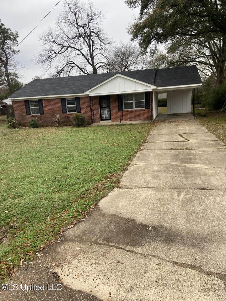 1617 School Street - Photo 1