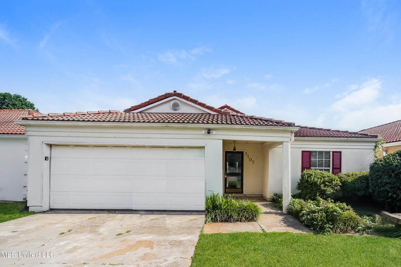 1107 Charstone Drive - Photo 1