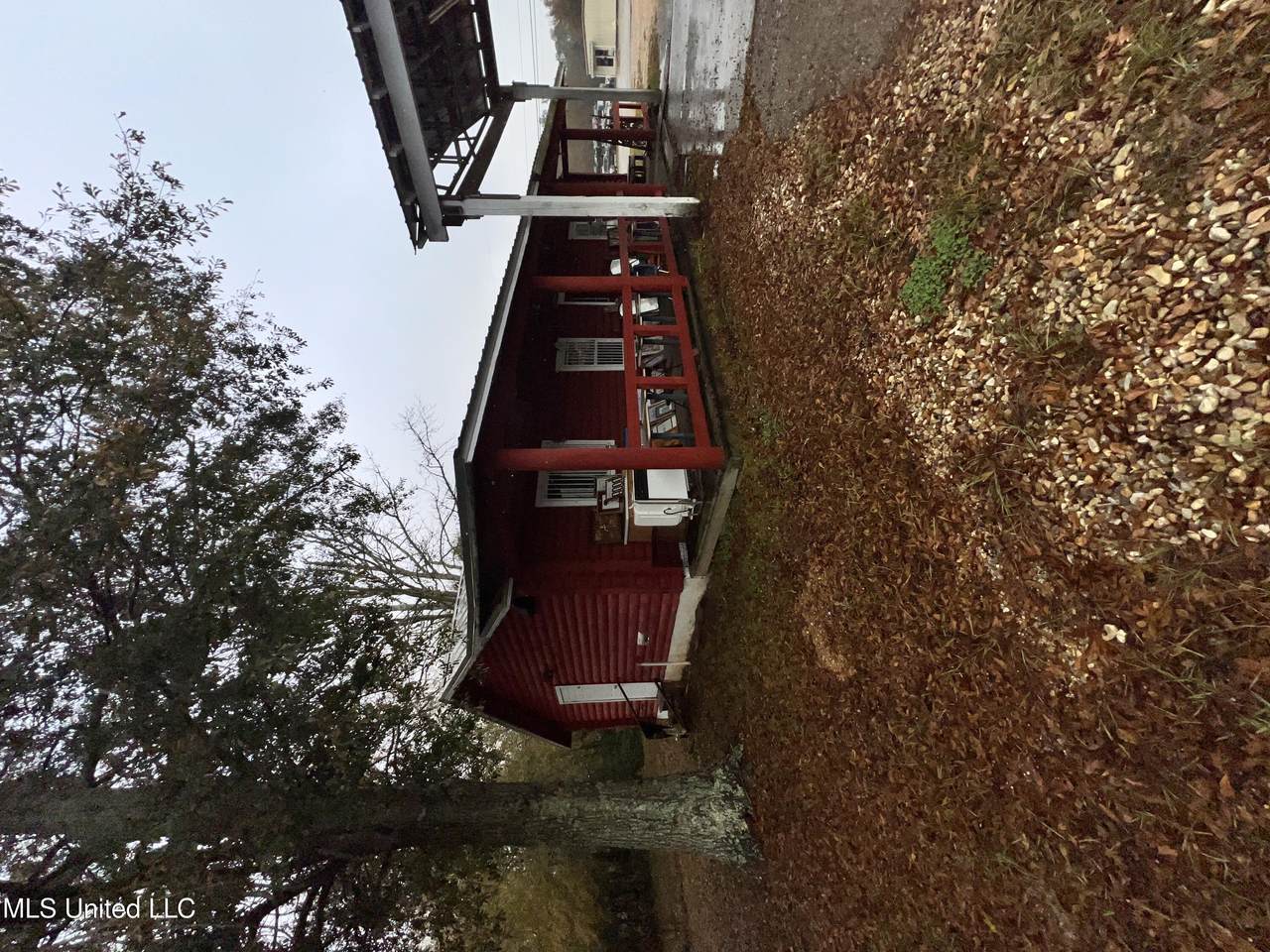 7191 U.S. 11 - Photo 1