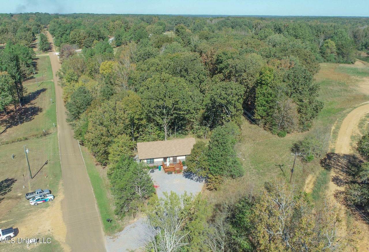 2650 County Road 170 - Photo 1