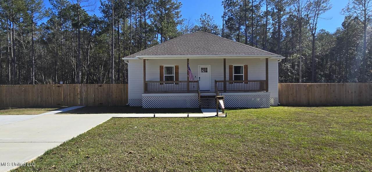 1715 Lakeshore Drive - Photo 1