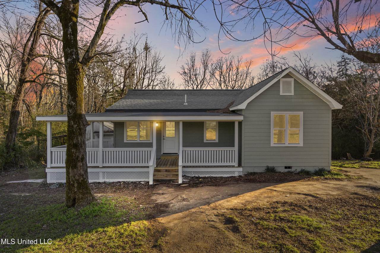 147 Crockett Road - Photo 1