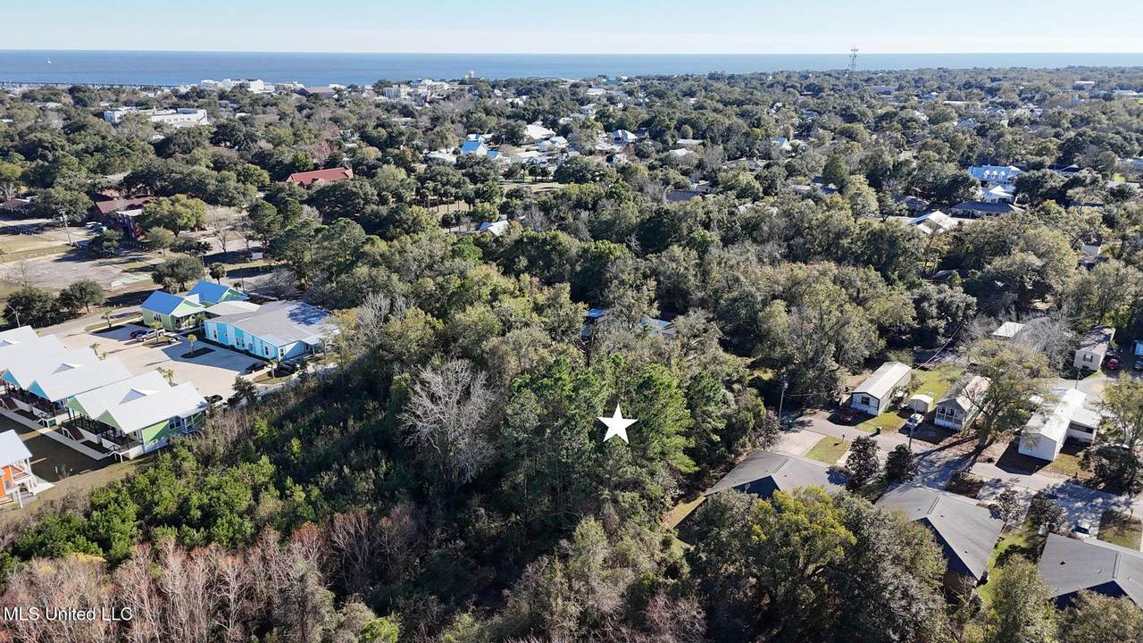  Ruella Street - Photo 1