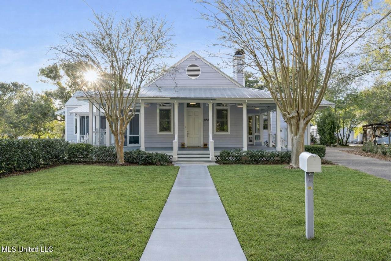 103 Hackett Lane - Photo 1